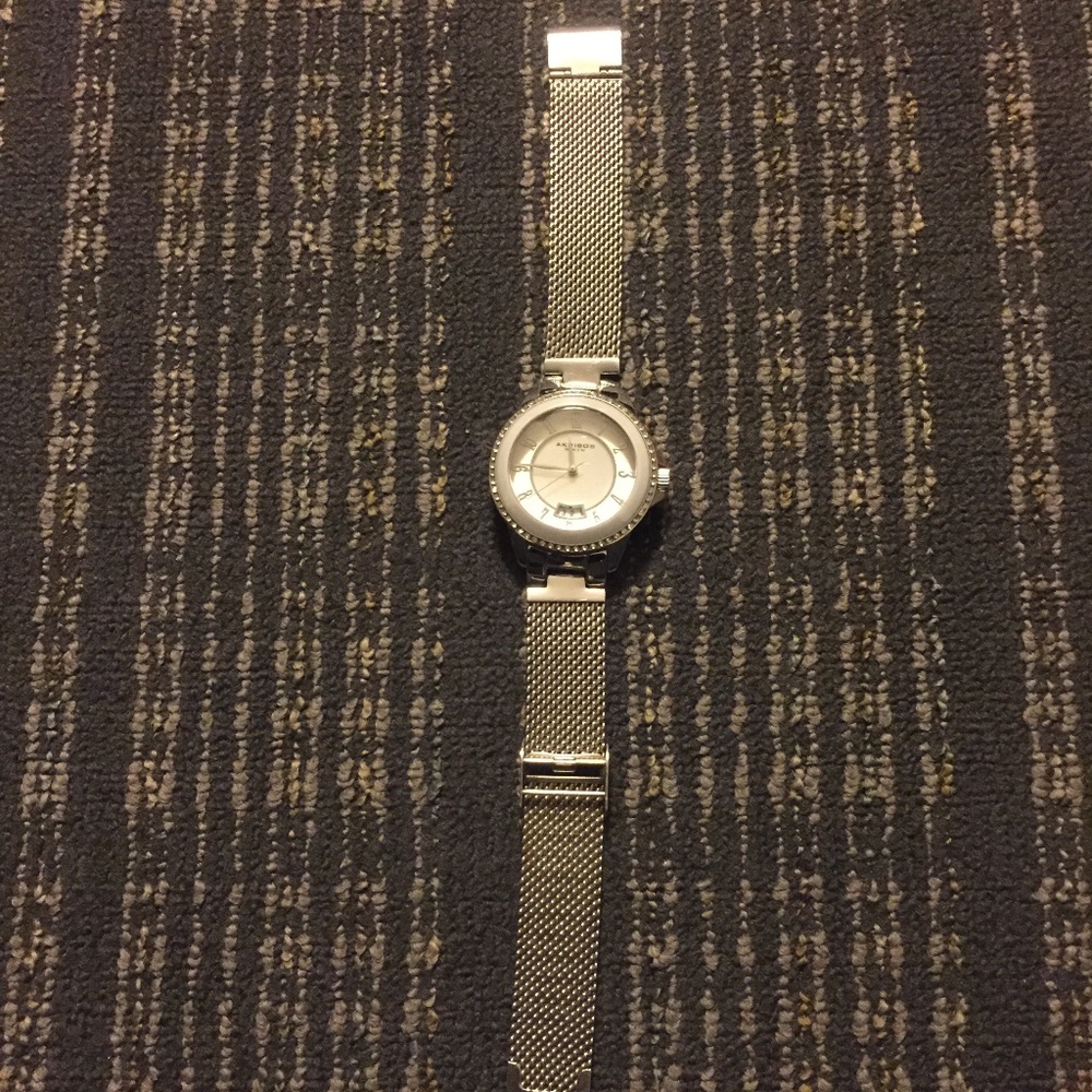 Akribos XXIV wristwatch